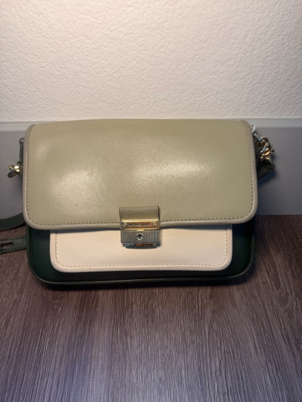 Michael Kors Crossbody Bag